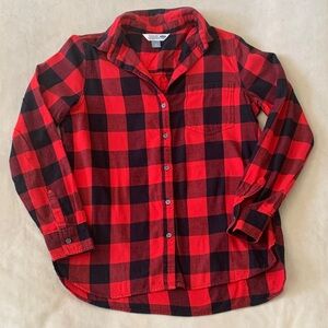 Old Navy Size M Red and Black Buffalo Plaid Women's Classic Button Down Shirt
